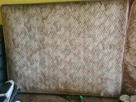 Jual cepet kasur sudah tidak dipakai