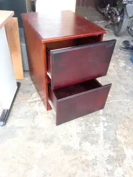 Lemari kayu 2 laci