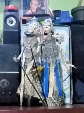Jual pajangan wayang golek