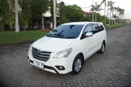 Innova G 2.5 AT DP 50jt. kM 150rban