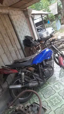 Di jual kendaraan bekas