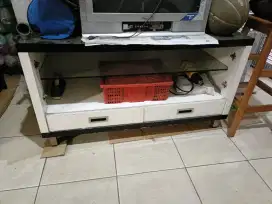 Meja Televisi TV