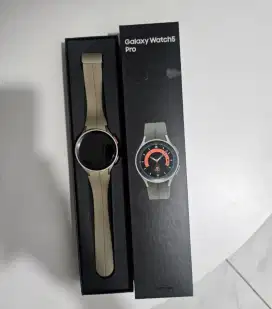 Watch 5 pro 45 mm