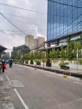 Dijual rumah komersil unt investasi lokasi dekat kokas tebet