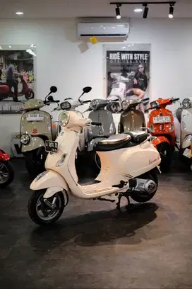 PIAGGIO VESPA MATIC LX 150 2VIE INJECTION 2012 MURAH BERGARANSI