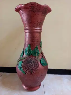 Guci Vas Motif Bunga