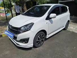 DP Rendah  4JT Daihatsu Ayla 1.2 R Deluxe Bensin-MT 2018 Putih
