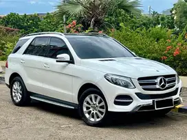 MERCEDES BENZ GLE 250DISEL 4MATIC TAHUN 2017