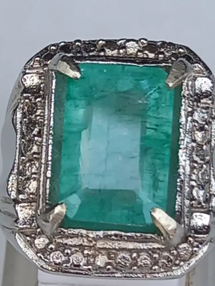 Cincin Batu Zamrut Colombia natural