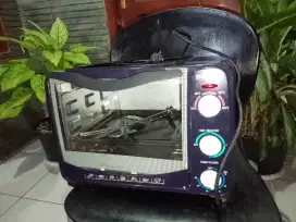Oven listrik haneda kws 160A kondisi mulus 90%