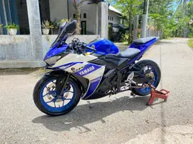 D jual yamaha R25 TAHUN 2015