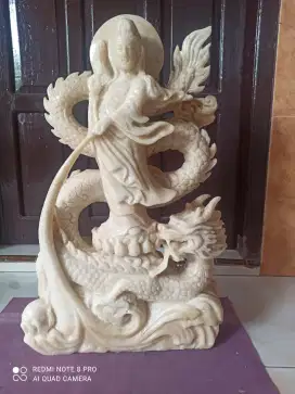 Patung naga kuaim batu onik