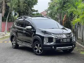 MITSUBISHI XPANDER CROSS 1.5 AT 2021 HITAM ISTIMEWA SIAP PAKAI