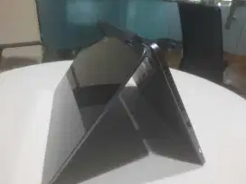 ASUS Zenbook Flip 2in1