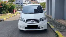 [ LOW KM ] Honda Freed PSD 1.5 E AT Facelift Last Edition 2015/2016