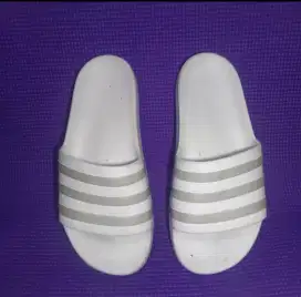 Adidas 
adilette 
Sandal size 38