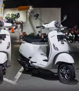 PIAGGIO VESPA LX 125 IGET FACELIFT 2024 PERFECT CONDITION