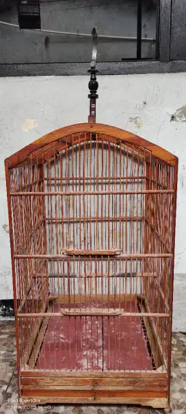Kandang nomor dua coklat