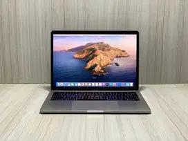 Macbook Pro 13 Inch 2017 CTO 16/256 GB