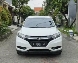 HONDA HRV E CVT AT 2016 PUTIH