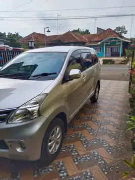 Toyota Avanza 2012 Bensin