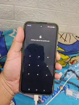 Itel 30c 6/128gb