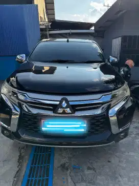 Mobil Pajero Sports