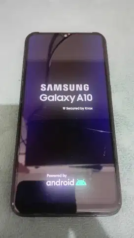 Samsung A10 dengan RAM 2 Giga