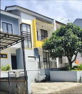 RUMAH KOMPLEK ASRI NYAMAN BANDUNG TIMUR
