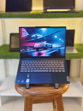 DIJUAL LAPTOP LENOVO IDEAPAD SLIM 5 SIAP PAKAI DAN BERGARANSI