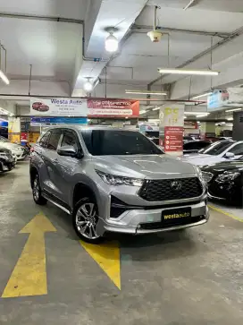 (KM 9rb) Toyota Innova Zenix Q Hybrid Modelista TSS 2023 Matic 2024