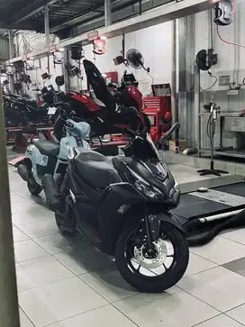 Aerox New 2021 Hitam