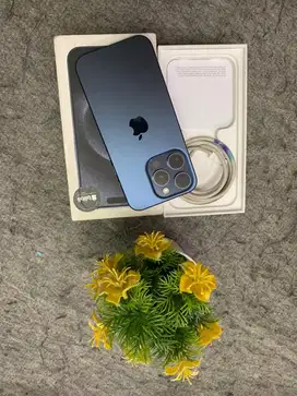 Iphone 15 pro 128 ibok resmi garansi on september 2025