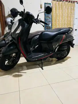 Jual motor Scoopy  tahun 2021