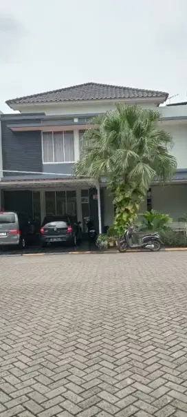 Rumah mewah dalam Cluster elite di Grand Galaxy Bekasi