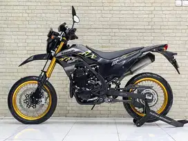 Odo 2rb Simpenan!!Kawasaki KLX 230 SM SE 2023 Plat Jatim Mulus-Mustika
