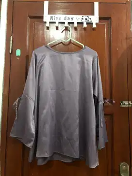 Baju atasan wanita preloved