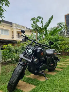 Benelli Keeway v250 FI cruiser