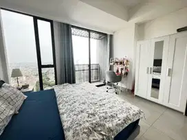 Cozy Smart Minimalist Living