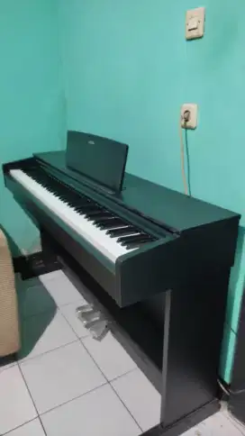 Piano Elektrik Yamaha ydp 143