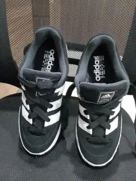 Adidas Adimatic size 43 Cimahi