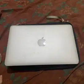 DIJUAL MACBOOK AIR 2011 MINUS