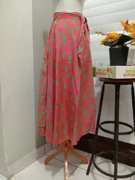 PRELOVED PRIBADI ROK LILIT BATIK WANITA MODEL A LINE