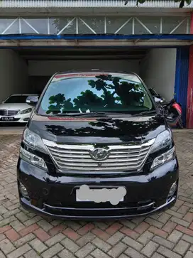 Toyota Vellfire AT th 2009 low Km