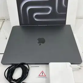 Macbook Pro M3 Pro 14-Inch , Space Black , 18/1TB Ibox