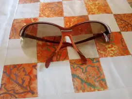 Kacamata rodenstock wanita
