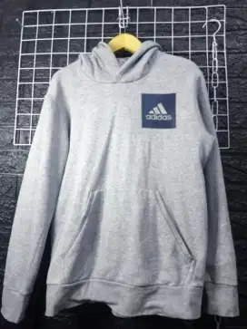 44 Hoodie Adidas abu2 size L