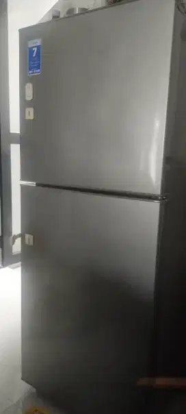 Kulkas Aqua 2 pintu