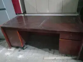Meja manager,meja panjang