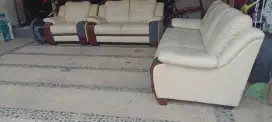 SOFA RUANG TAMU 321 KULIT